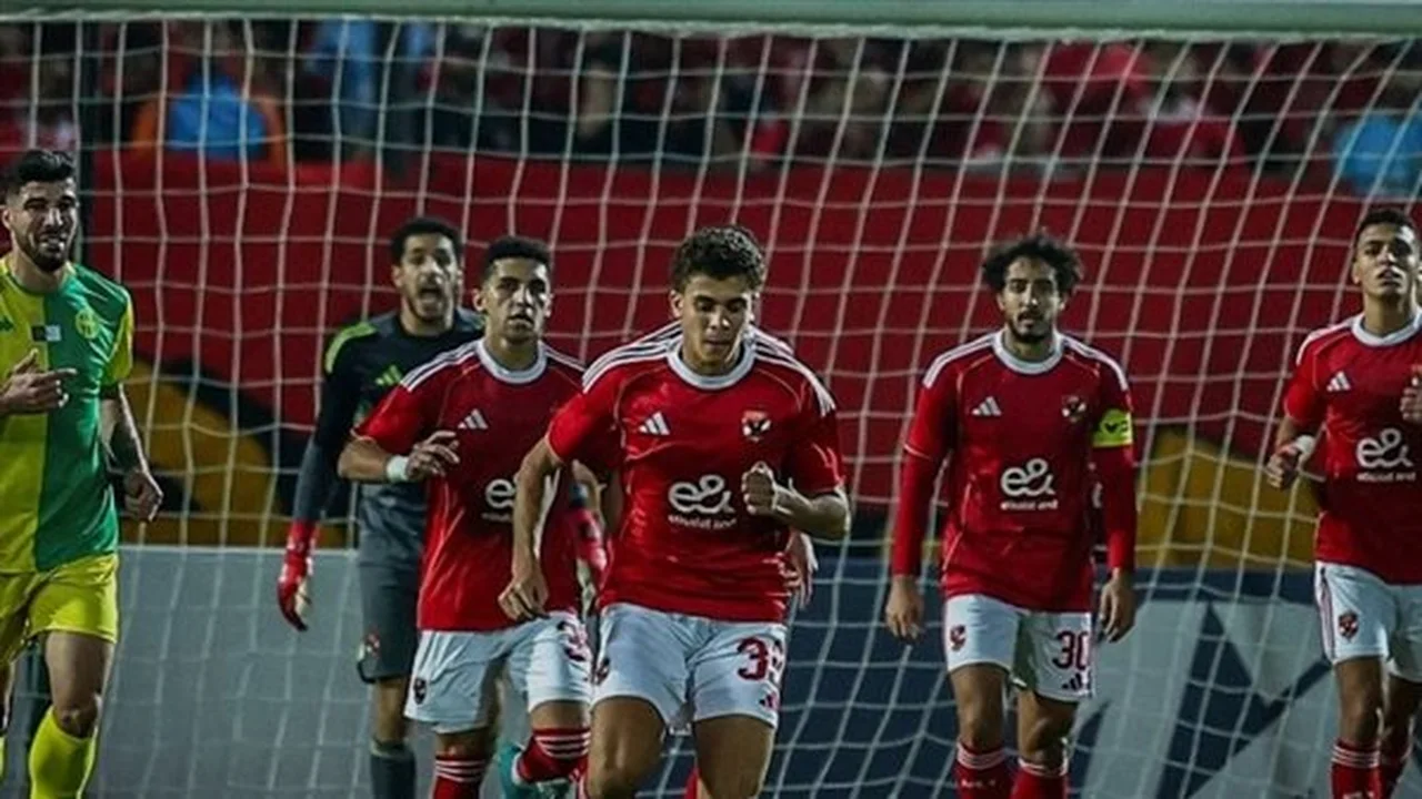 موعد منتظر.. تفاصيل مباراة الأهلي ويانج أفريكانز والقنوات الناقلة